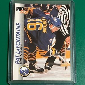 Pat LaFontaine #13 1992-93 Pro Set Hockey Trading Card